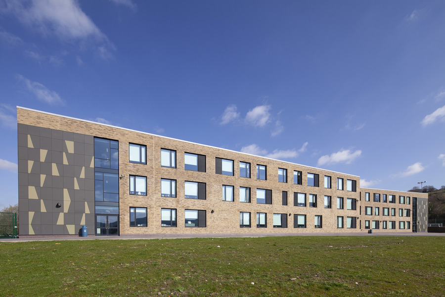 Glossopdale School | Case study | Insulation | Kingspan | Great Britain